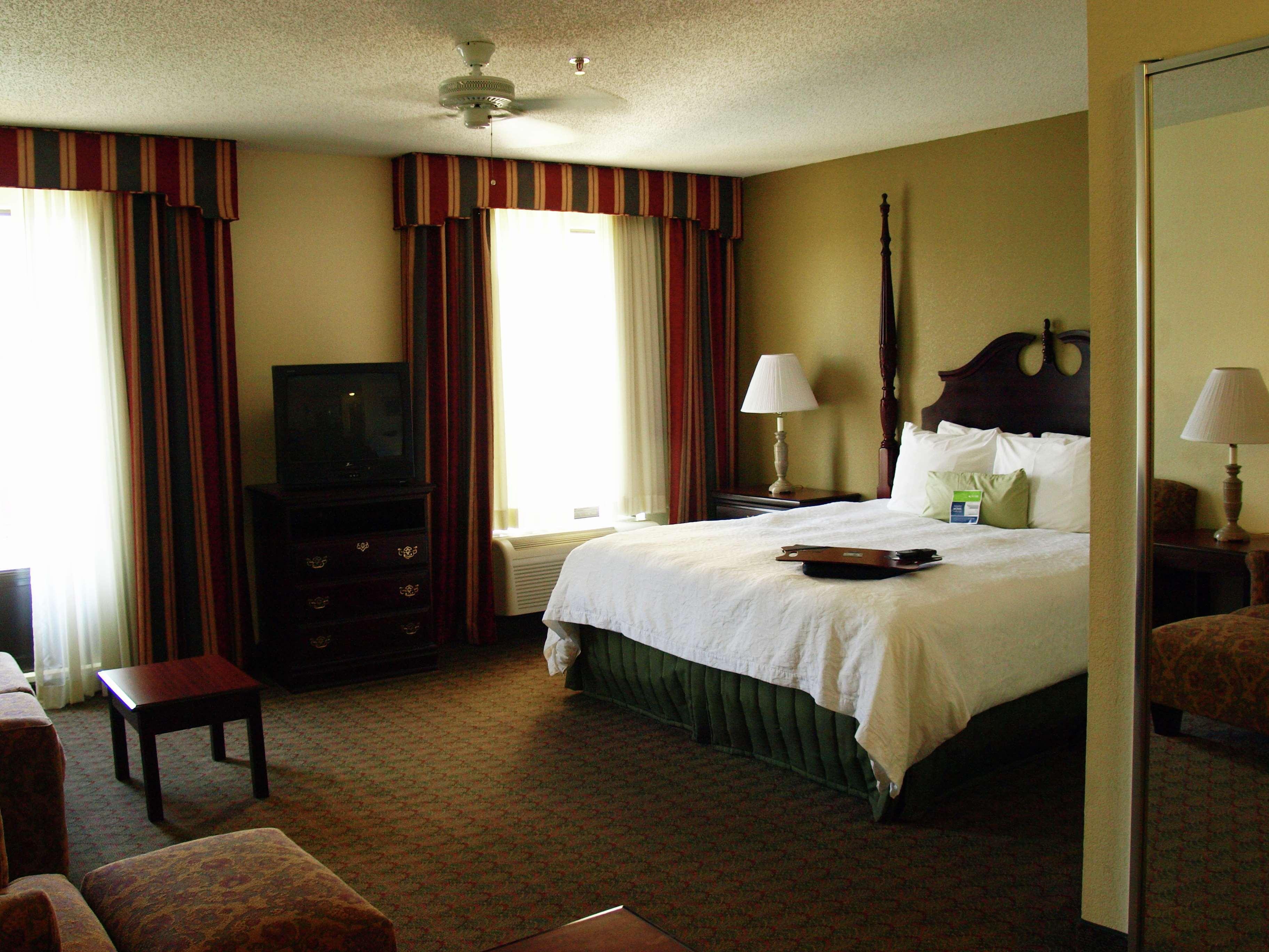 Hampton Inn Canton Extérieur photo